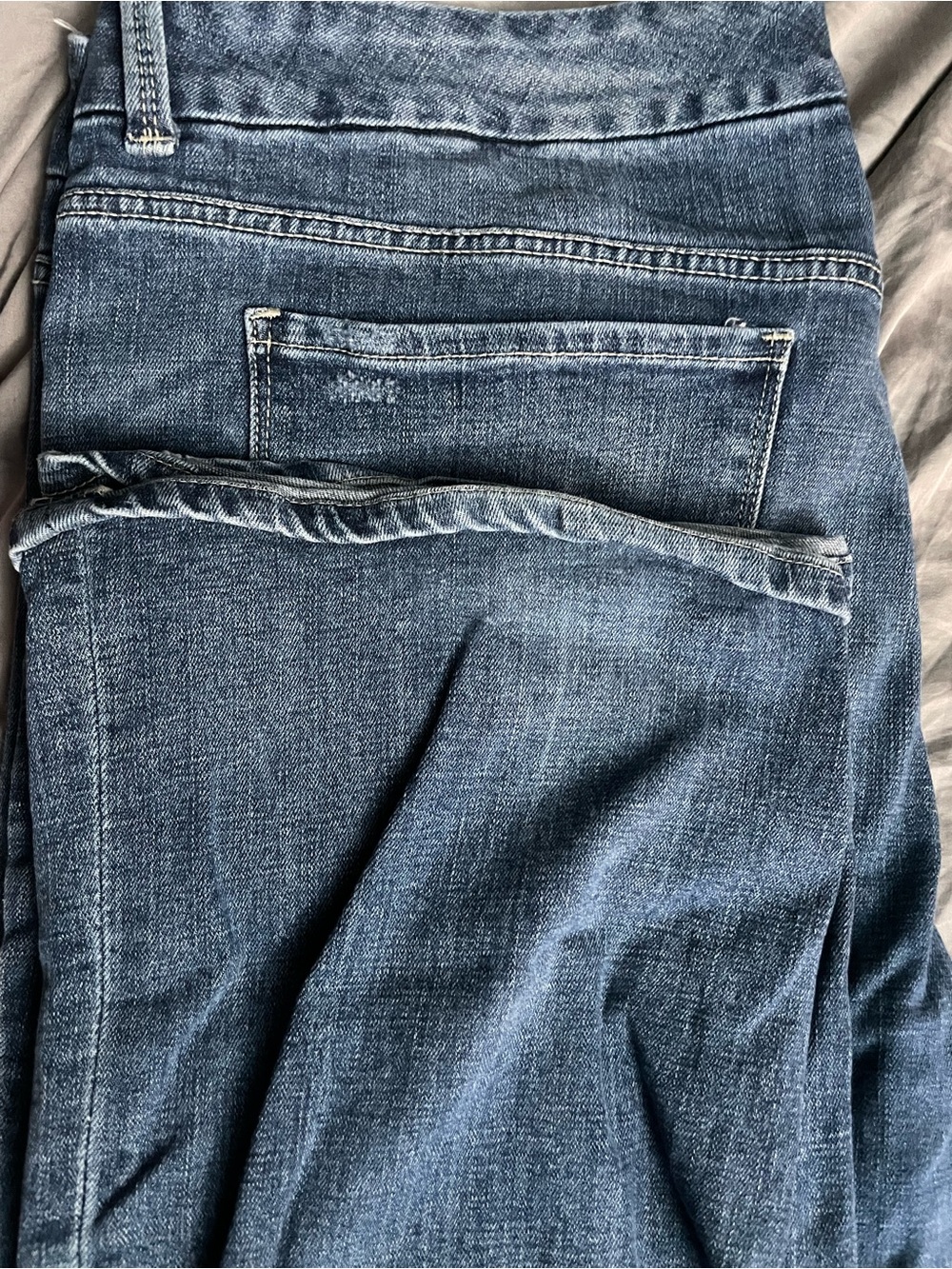 Classic seven7 Women’s Jeans in Medium Blue